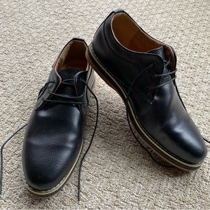 Men’s Black Oxfords Size 10 Fashion Brand